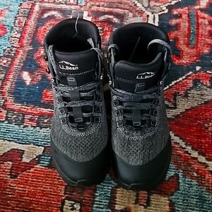 Women's 8 5 Elevation Hiking Boots.
